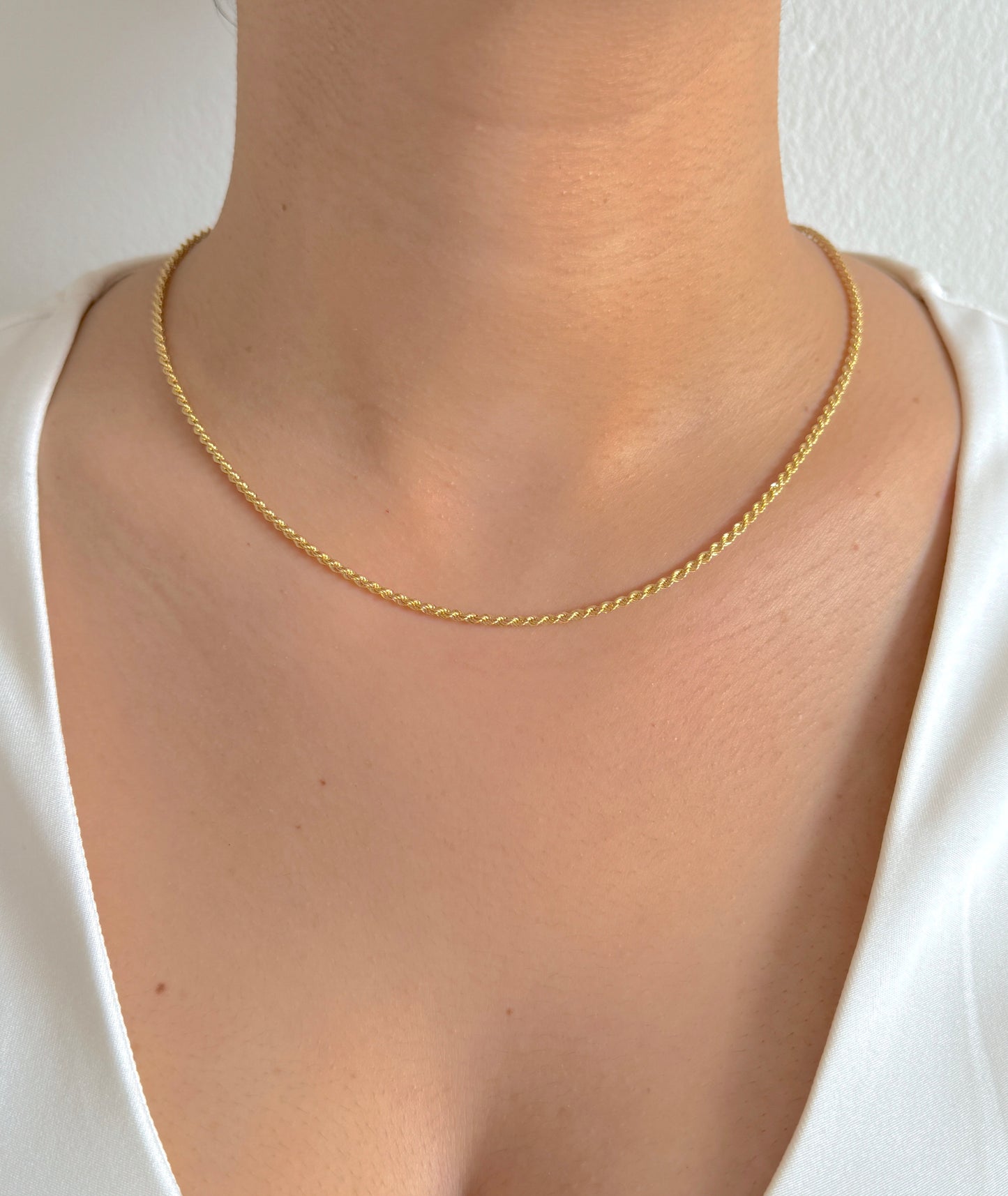 9ct Yellow Gold Women 2mm Twisted Rope Chain